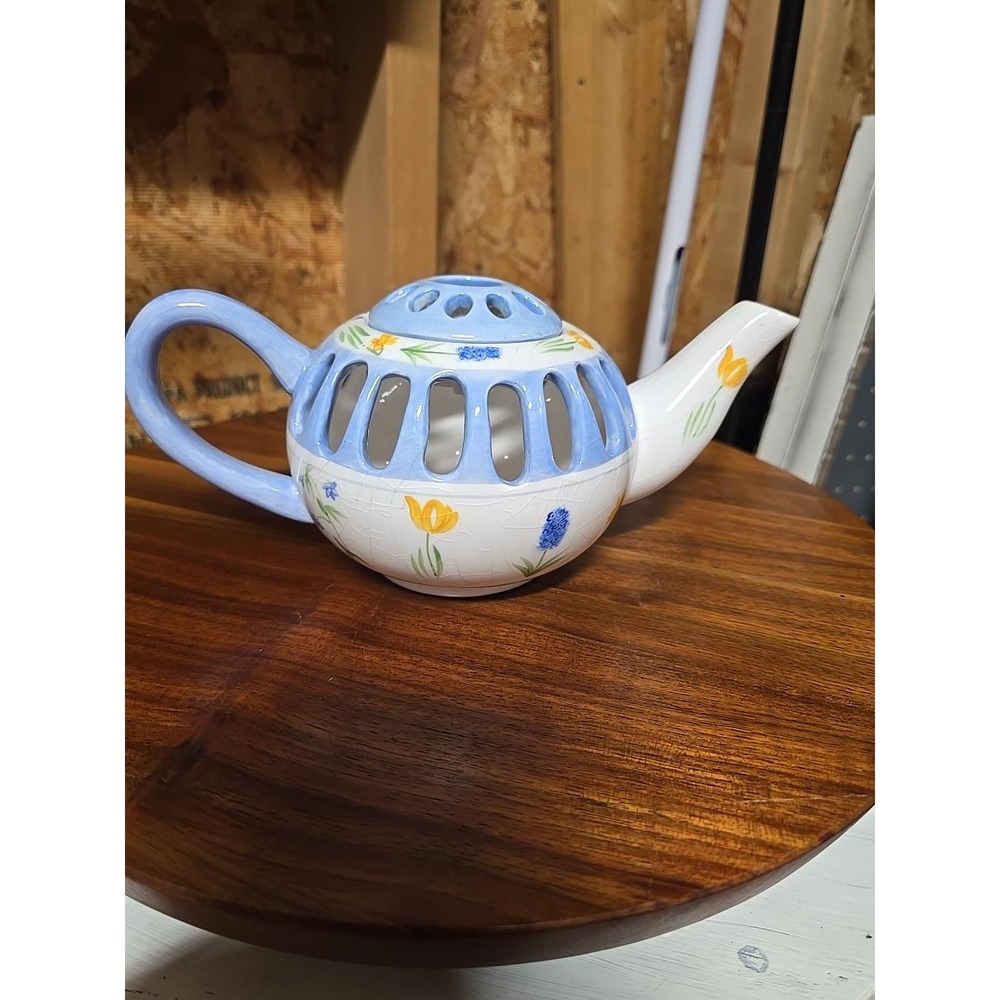 Vintage Ceramic Teapot-Shaped Potpourri / Tea Light Holder